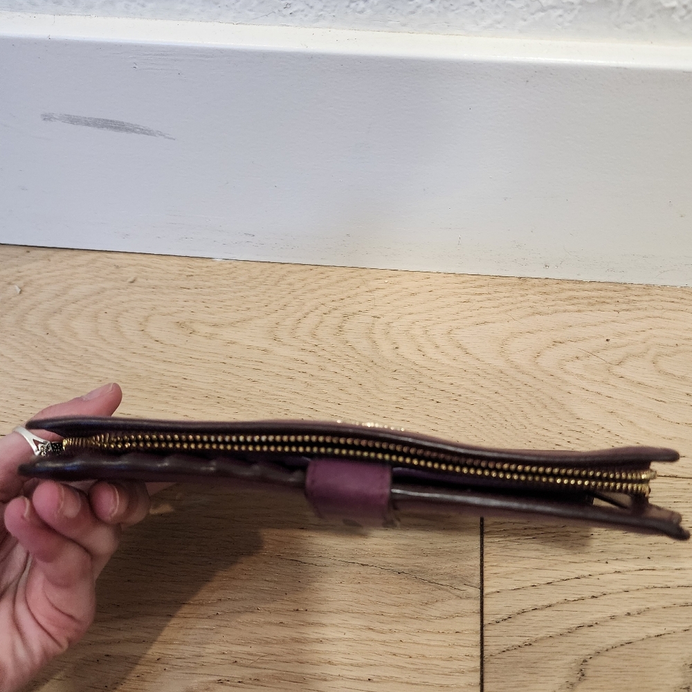Coach Skinny Wallet in a purple/berry leather finish. - Picture 7 of 9